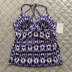Athleta Aqualux Print Swimsuit Top. Size L. New with tags.